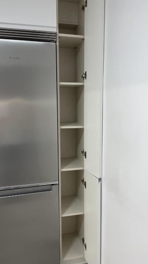 Piso De Lujo En Primera Linea De Playa Y Garaje Apartment Cádiz